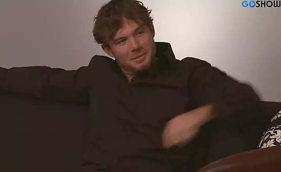 Nude secretary fucked at desk with glasses dude