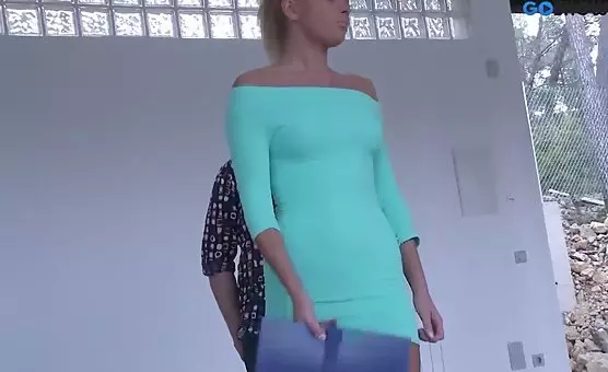 Intense Blowjob Session with Hot Blonde and Sexy Oral Delights